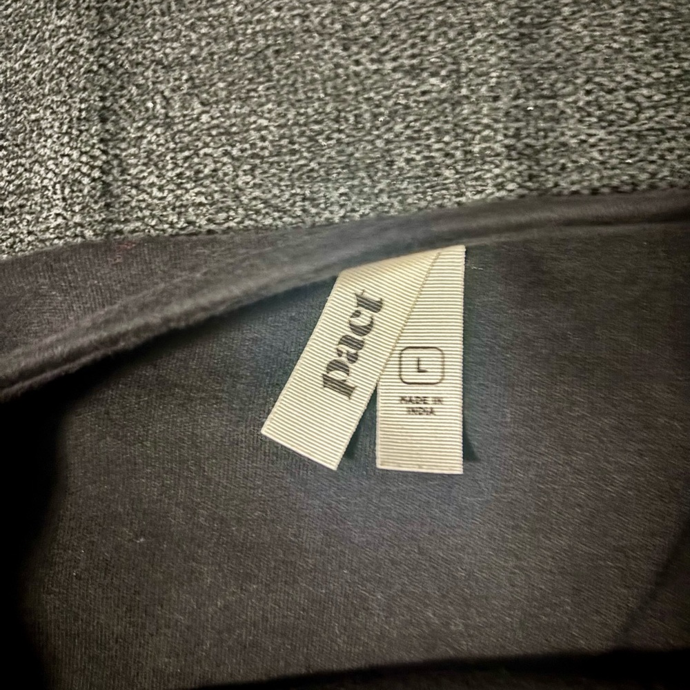 Pact Organic Cotton Airplane Dolman Top Black L EUC - Picture 2 of 6